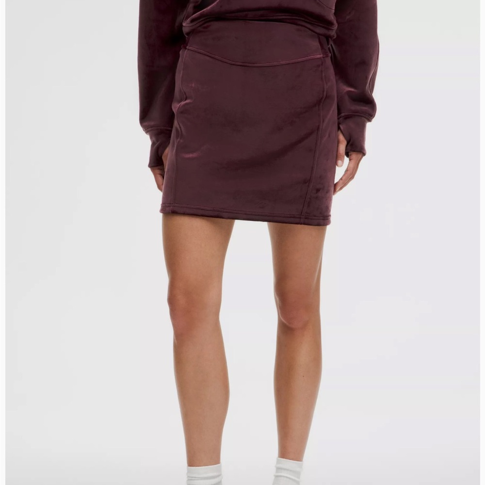 Scuba Mini Skirt in Rich Velvet